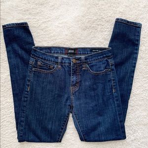 BDG Mid Rise Twig Ankle size 27